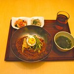 韓国家庭料理 ジャガルチ - 