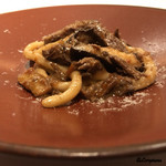 カーサ・デル・チーボ - ウンブリケッリ にフランス産ピジョンのラグー