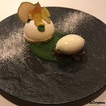 カーサ・デル・チーボ - グラニースミスのスプーマとホワイトチョコのムース､フレッシュチーズのソルベ添え