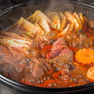 すき焼きと溶岩焼肉の和牛専門店 博多なみぜん_2