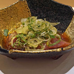 鮨 青海 - 鰹　背と腹　ポン酢で
