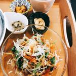 香辛喫茶 Lion Curry - セットのサラダ＆小鉢