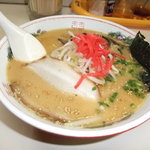 とら家 - 豚骨味噌ラーメンです。2008年7月訪問時です。