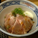 セアブラノ神 伏見剛力 - ローストポーク丼