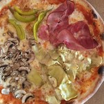 La Piazza - 255 Quattro Staggione €11.20