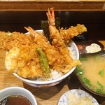 日本橋 天丼 金子半之助 本店 - メインメニューの天丼