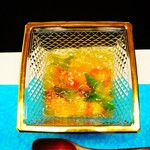 Kashiwaya Osaka Senriyama - 車海老昆布〆 生雲丹 四角豆 ミニオクラ 海老出汁煮凝り 酢橘 松の実あん