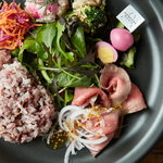 足羽山デッキ - Lunch Plate B ローストビーフ