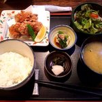 Kuzushi Kappou Bentenya - 大山鶏の唐揚げ定食（2018.5）