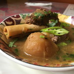 ナワブ - ナムキーンロシュ