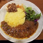 SPICY CURRY 魯珈 - 激辛！ラムキーマカレーのライス大盛＋るうろう煮玉子