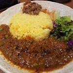 SPICY CURRY 魯珈 - 激辛！ラムキーマカレーのライス大盛＋るうろう煮玉子