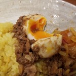 SPICY CURRY 魯珈 - るうろう煮玉子