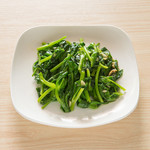 台湾産高山豆苗炒 Stirred pea sprouts harvested in Taiwan mountain