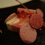 レザンファン ギャテ - ヨーグルトのパルフェ　ダマスクローズの香り