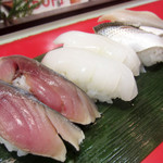 立喰 さくら寿司 - コハダ、アオリイカ、シメ鯖