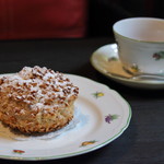 サロン・ド・テ オ・グルニエ・ドール - 