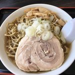 自家製太麺 渡辺 - らー麺大 680えん