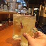 カスヤ - H.30.4.24.夜 ハイボール 410円税込 vs アサヒスーパードライ生(中) 518円税込 de 乾杯♪