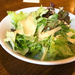 和みキッチン星 - サラダはコーンドレッシングで。