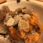 はらまさ - トリュフご飯全部のせのアップ