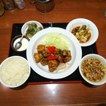 炒飯と酸辣湯麺の店 キンシャリ屋 - 