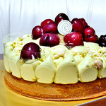 パティスリー リョーコ - '18.05ピスタチオとチェリーのタルト