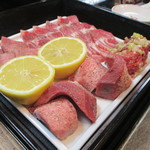 正泰苑 - 600時間熟成タン