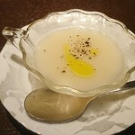 ミスターデ・ヴ - 淡路島の玉葱のスープ
