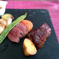 Lounge & Dining G - 