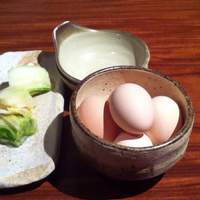 銀平 北新地店 - 卵、漬物