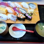 寿司 魚がし日本一 - 全体