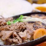 クレープカフェ デュボア - ハンバーグと焼肉の鉄板焼１０００円