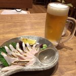 Kawabatafujino - 炙り穴子刺しとビール　良い眺めですね～