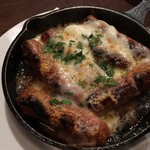 Pizzeria 310 - ソーセージのチーズ焼き