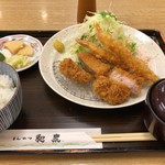とんかつ和泉 - 海老2本＆ミニロースランチ1,000円(30.6)