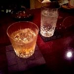 EAST - ヘンリー　マッケンナ