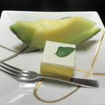 仙郷樓 奥の樹々 - 