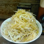 ラーメン二郎 - 小ラーメン  ネギ  ヤサイマシマシニンニク