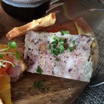 Taupe - パテ・ド・カンパーニュ