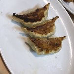 創作新中華料理　昇龍 - 餃子は6ケありました