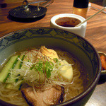 Dandan Ya - 冷麺