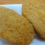 釧路和商市場 - コロッケとカレーコロッケ