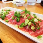 くつろぎ亭ひこべえ  - 牛刺し