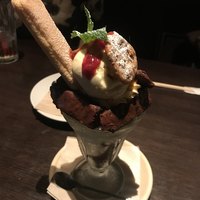 ウルフギャング・パック カフェ 愛知芸術文化センター店 - 