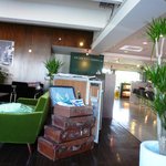 AIRSIDE CAFE - 