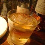 ジンジャーエール(４５０円)。