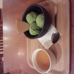横濱茶房 つくしんぼ - 抹茶アイス・ほうじ茶付き