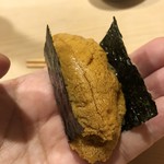 鮨 あらい - ムラサキウニ