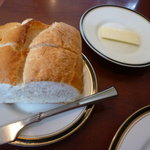 洋食 ふらいぱん - パン
